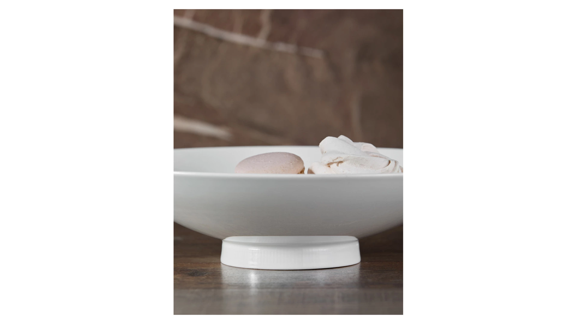 Блюдо на ножке-салатник Decor de table Плиссе 1,2 л, 26,1 см, фарфор костяной, п/к