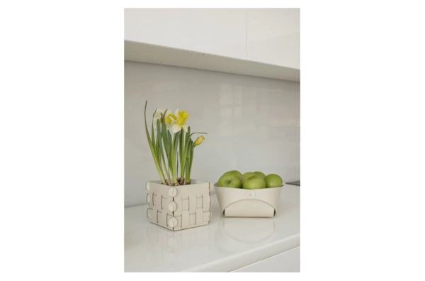 Корзина ADJ Flora 20х20х9 см, кожа натуральная, панна котта-sale