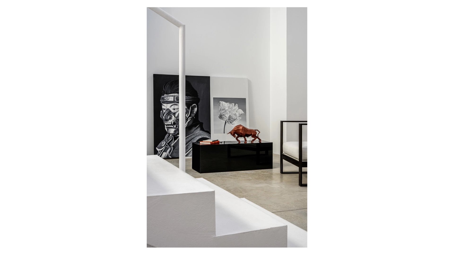 Фигурка Lladro Бык оригами 50х16х24 см, фарфор, красный металлик