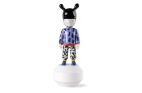 Фигурка Lladro Гость от Camille Walala, малый11х30 см, фарфор, лимитированный выпуск