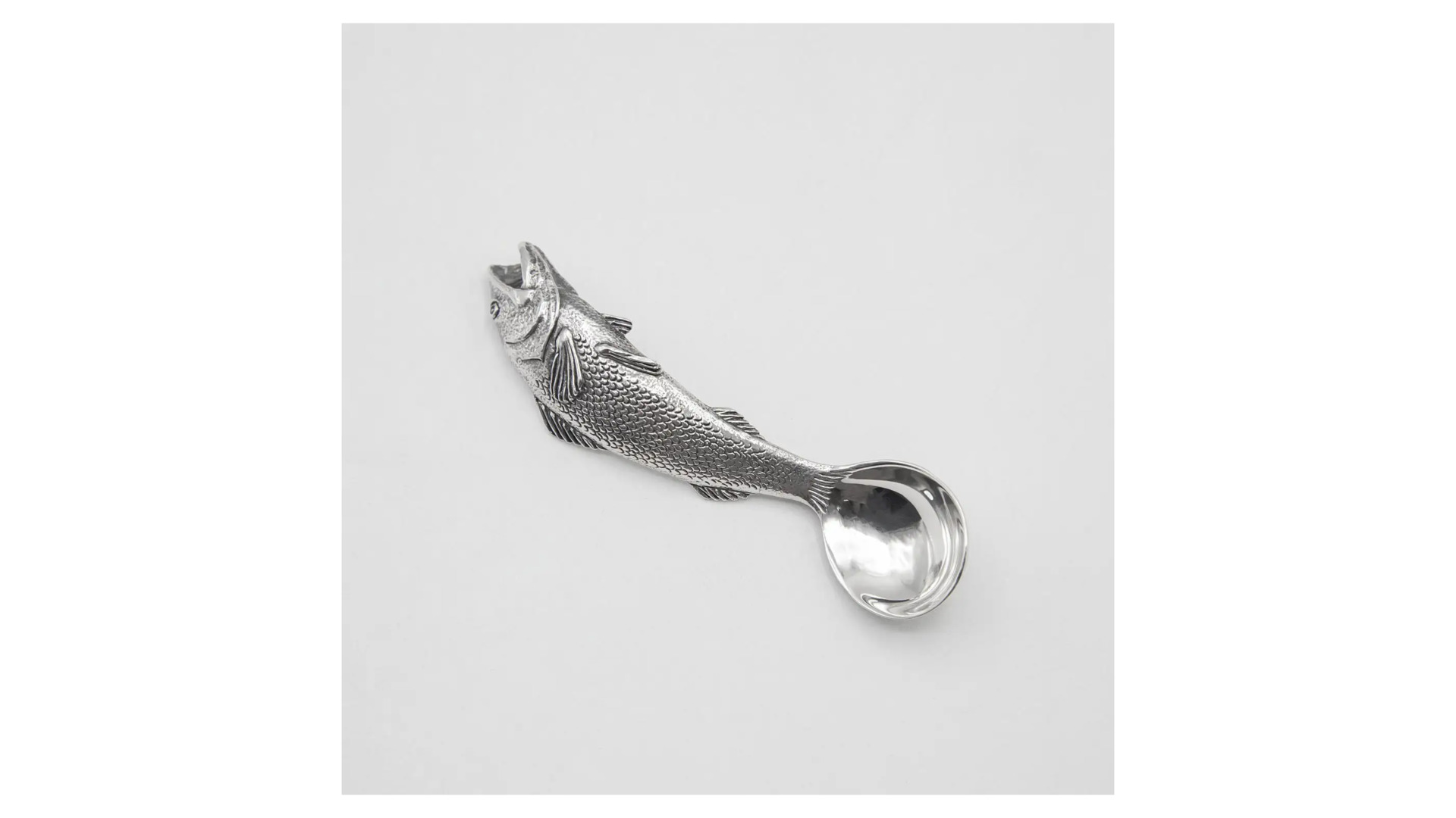 Набор для специй в футляре АргентА Рыба 72,15 г, серебро 925 с чернением, фарфор