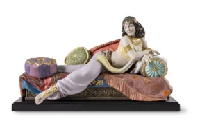 Фигурка Lladro Принцесса Шехерезада 56х31х36 см, фарфор