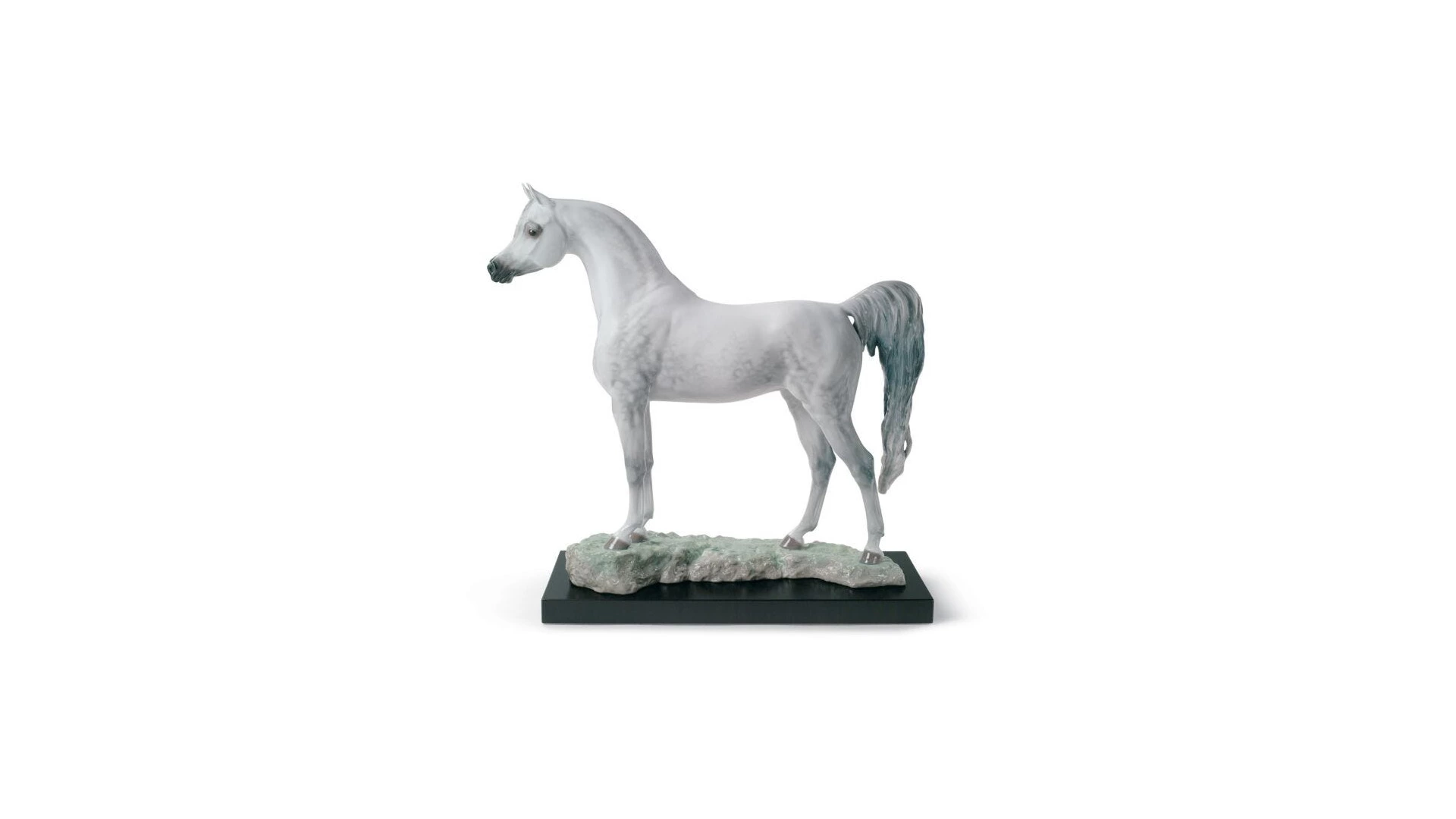 Фигурка Lladro Арабский скакун 46х44 см, фарфор