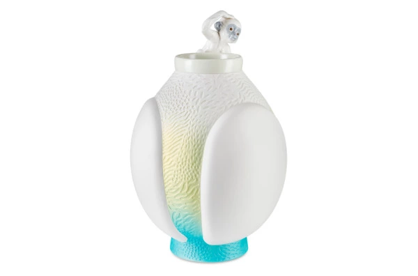 Ваза Lladro Обезьянка 26х42 см, фарфор
