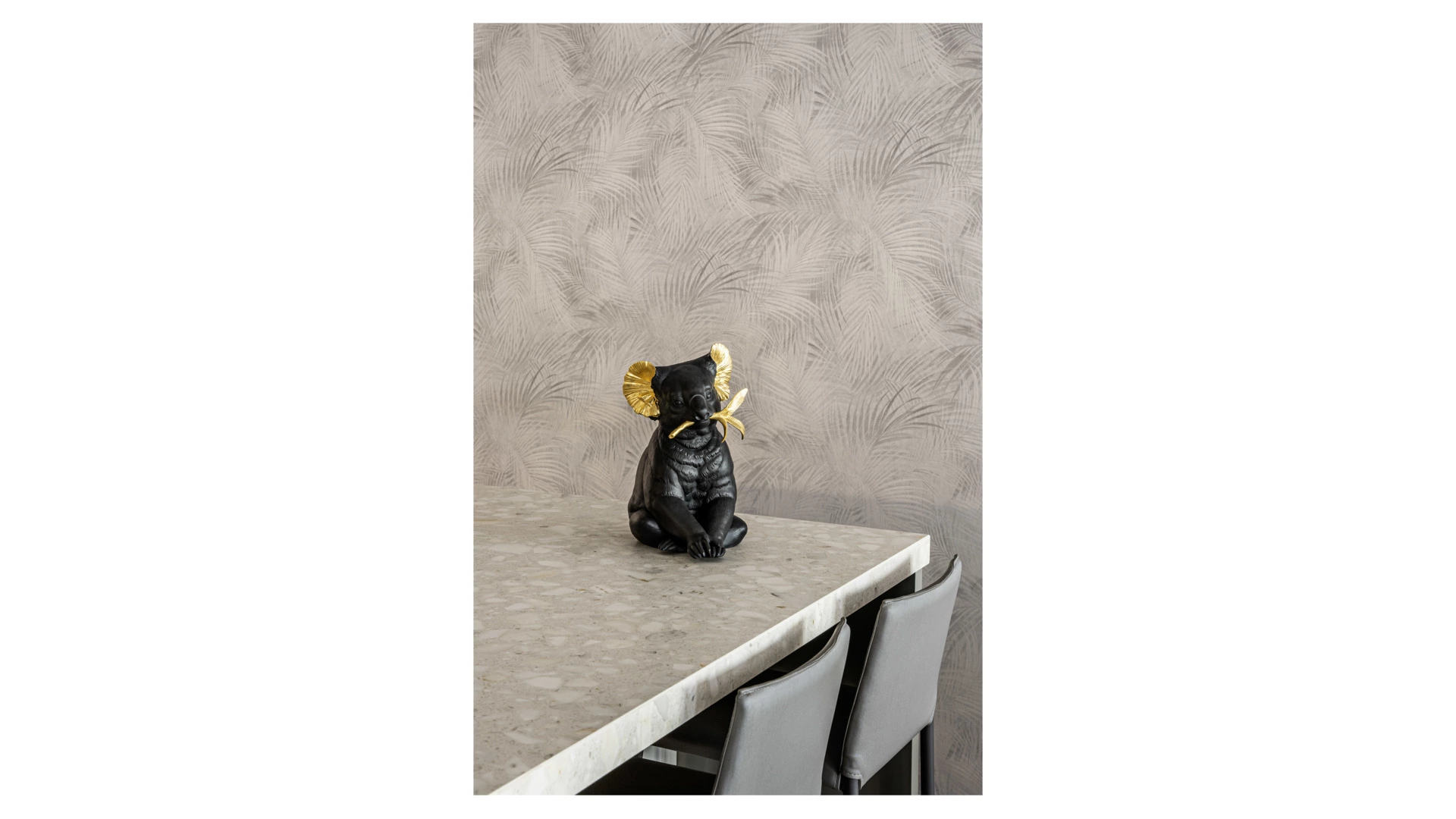 Фигурка Lladro Коала 34х 21x27 см, фарфор, черно-золотая, лимитированный выпуск