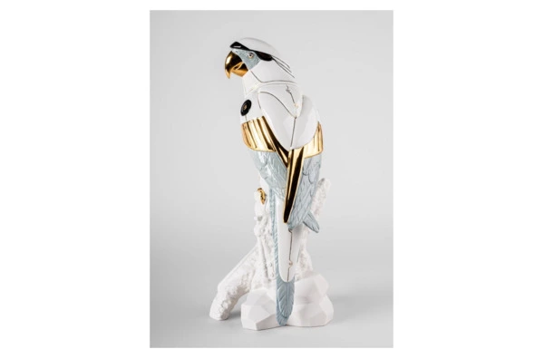 Фигурка Lladro Попугай Ара-киборг 20х22х45 см, фарфор