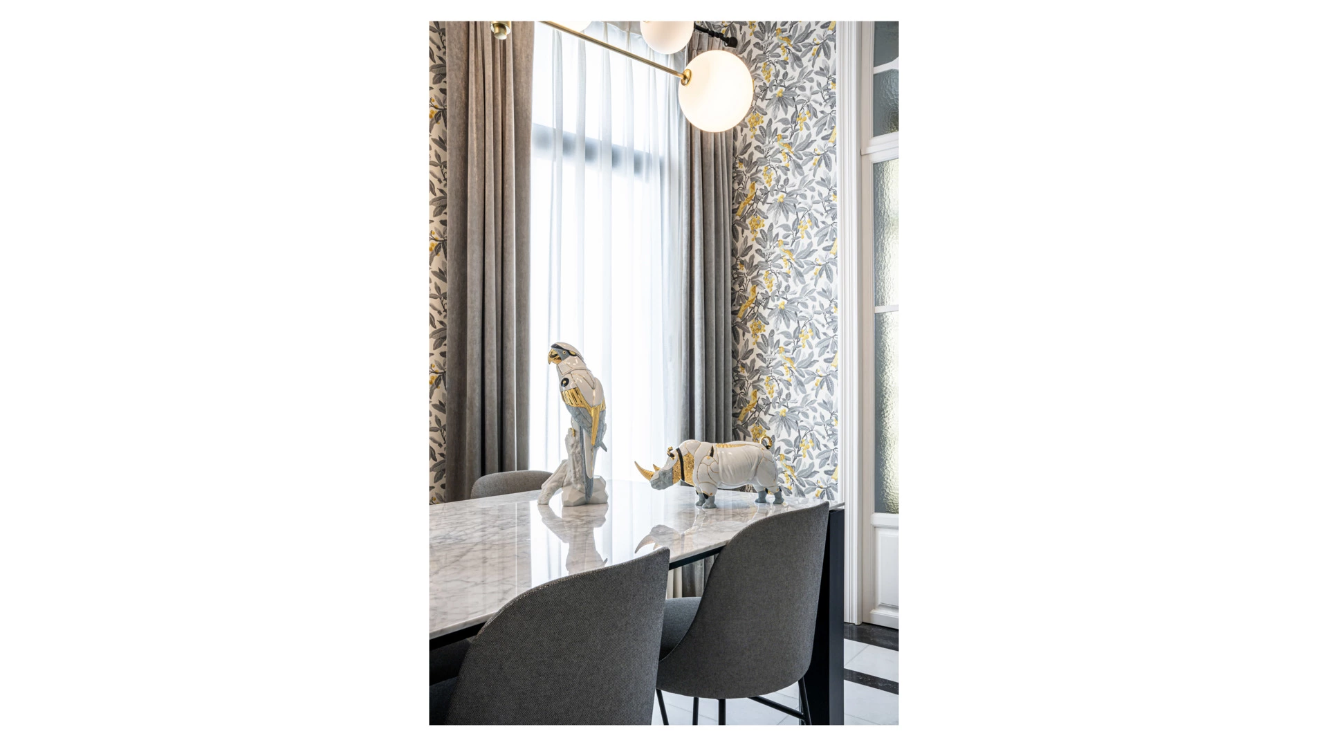 Фигурка Lladro Попугай Ара-киборг 20х22х45 см, фарфор