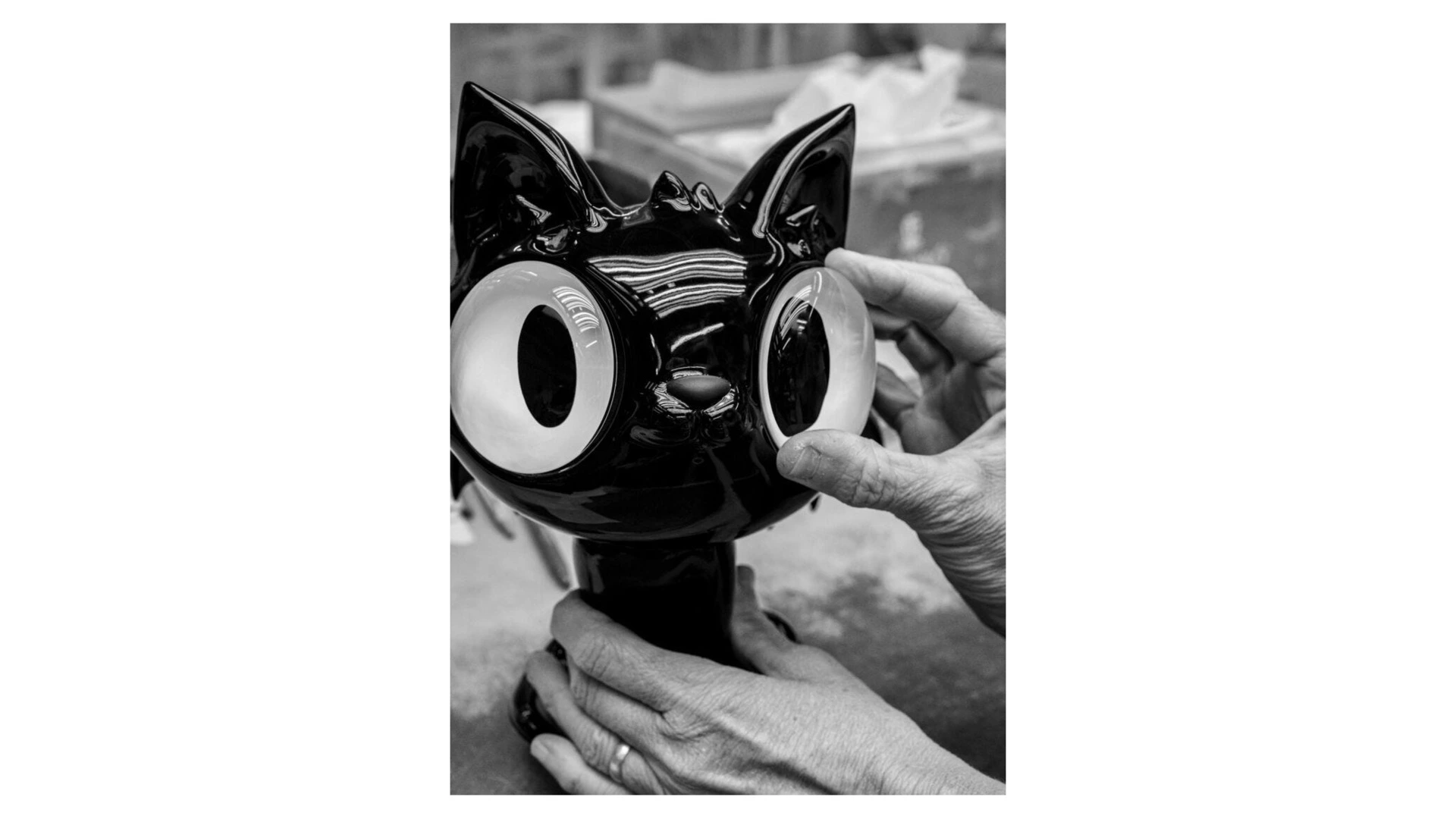 Фигурка Lladro Кот-Дьявол маленький 16х20х26 см, фарфор, лимитированный выпуск