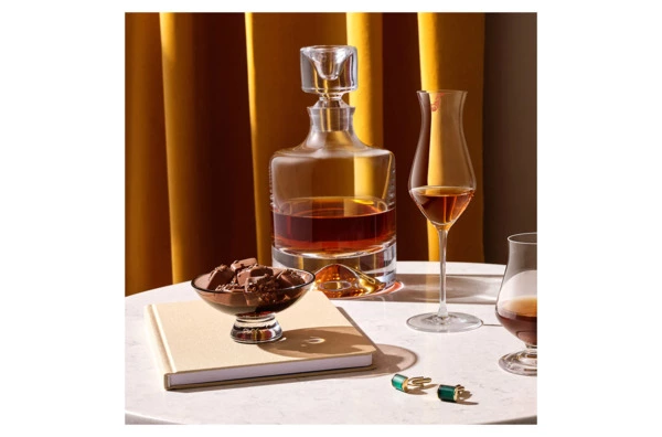 Чаша декоративная Nude Glass Силуэт 22 см, стекло хрустальное, карамельная