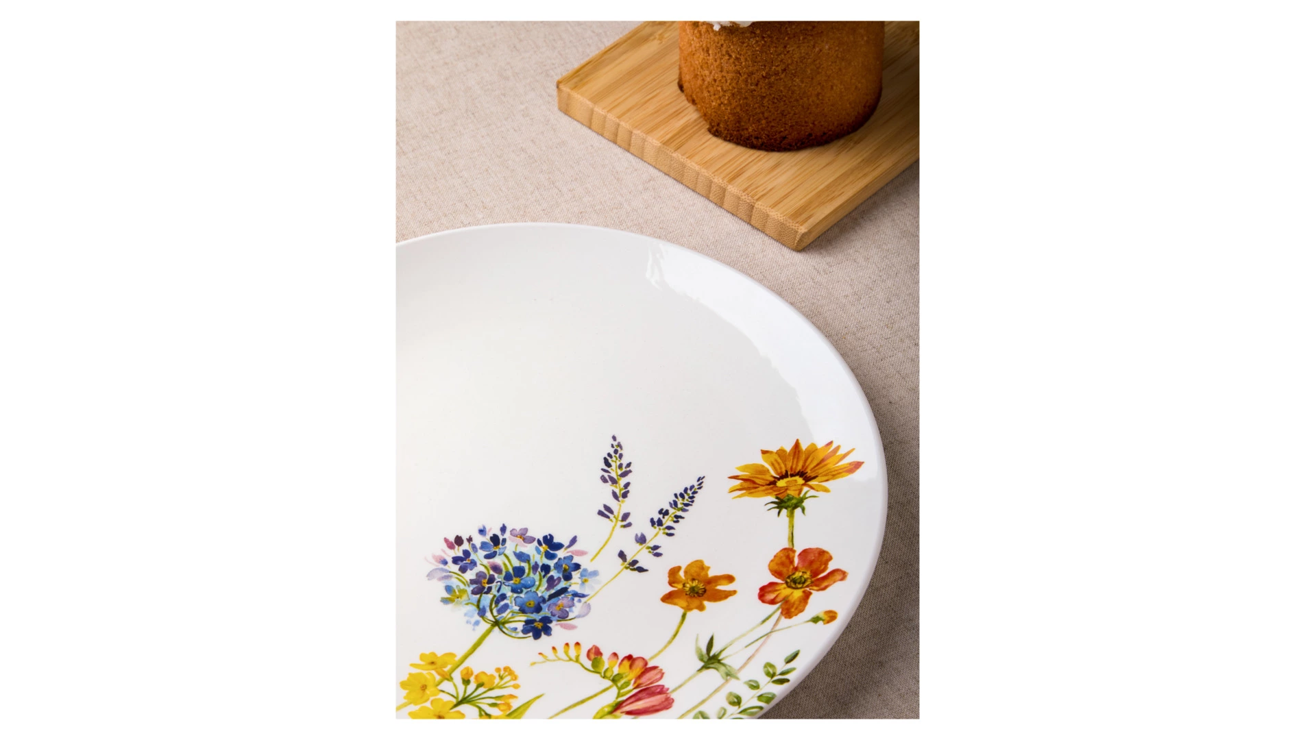 Тарелка обеденная Decor de table Полевые цветы 27 см, керамика, белая