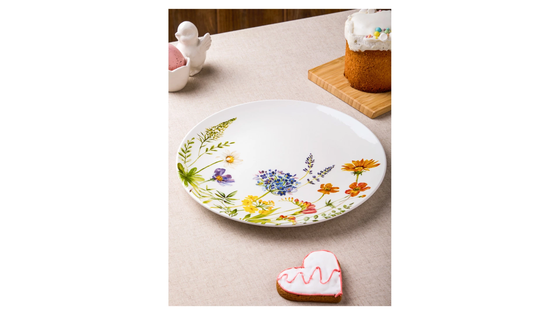 Тарелка обеденная Decor de table Полевые цветы 27 см, керамика, белая