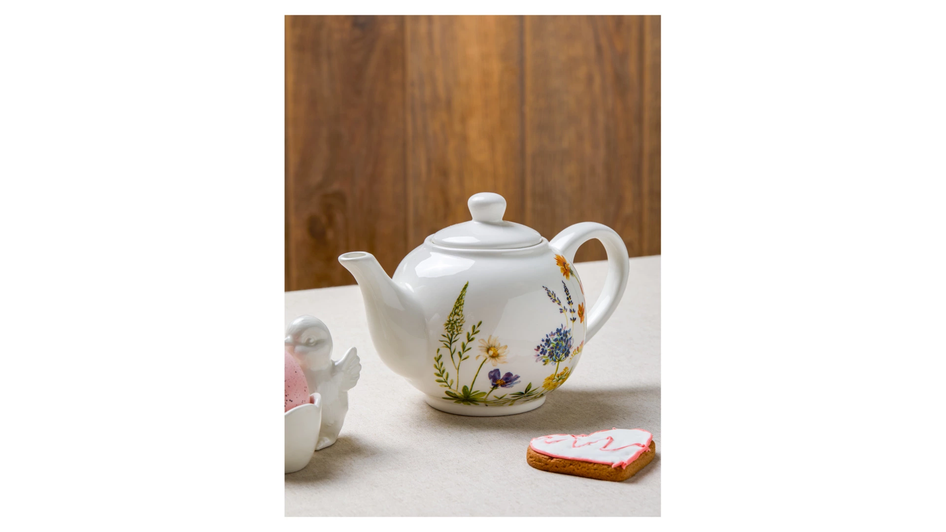 Чайник Decor de table Полевые цветы 1 л, керамика, белый