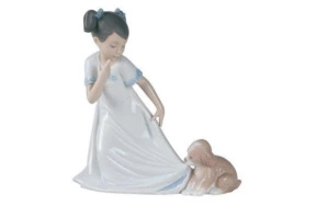 Фигурка NAO Отпусти меня 9х16х17 см, фарфор