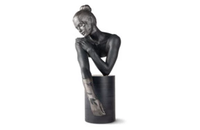 Фигурка Lladro Отражения природы Она 23х55 см, фарфор