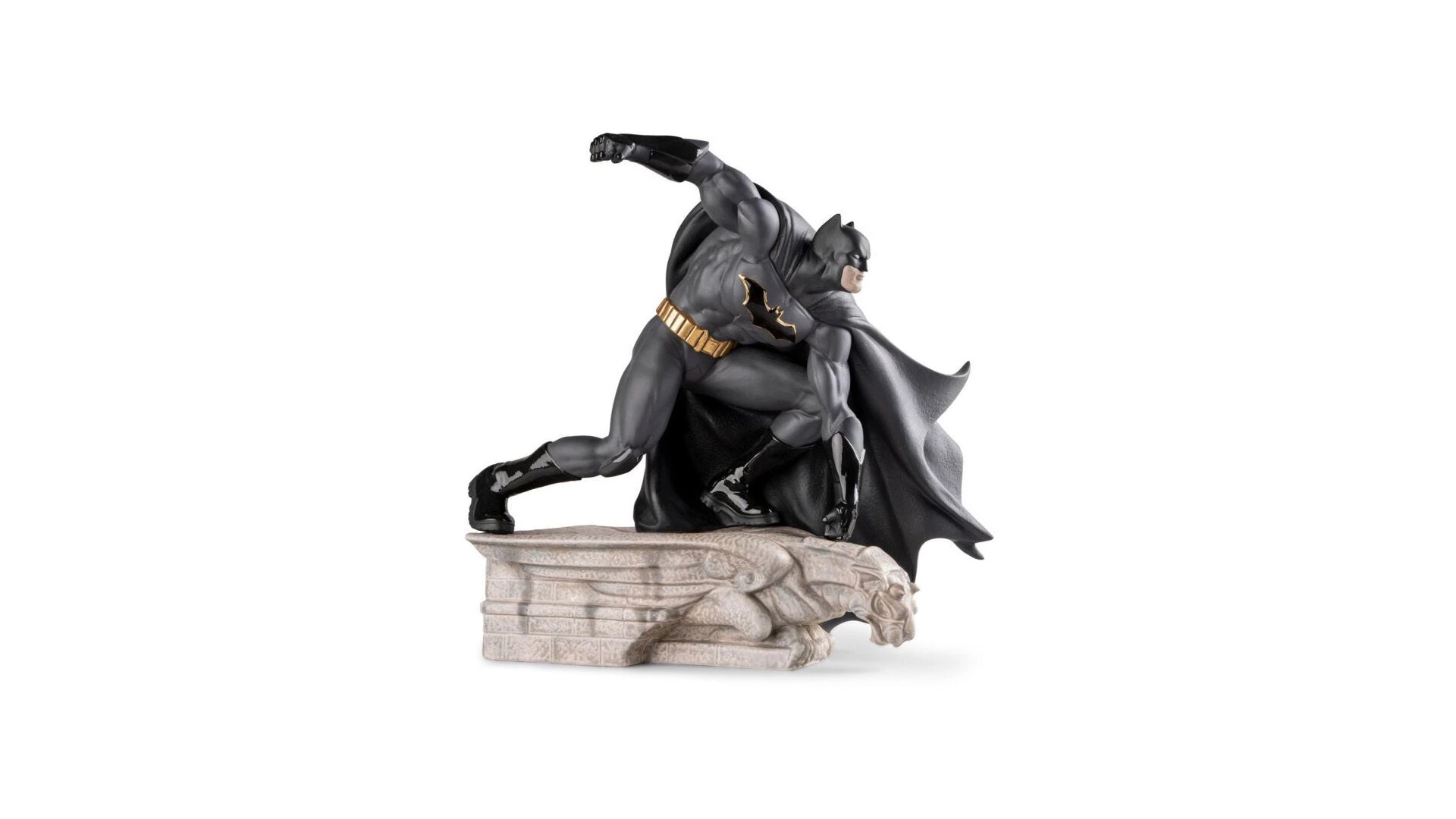 Фигурка Lladro Бэтмен 44х43 см, фарфор, лимитированный выпуск