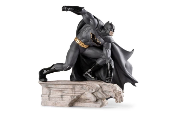 Фигурка Lladro Бэтмен 44х43 см, фарфор, лимитированный выпуск