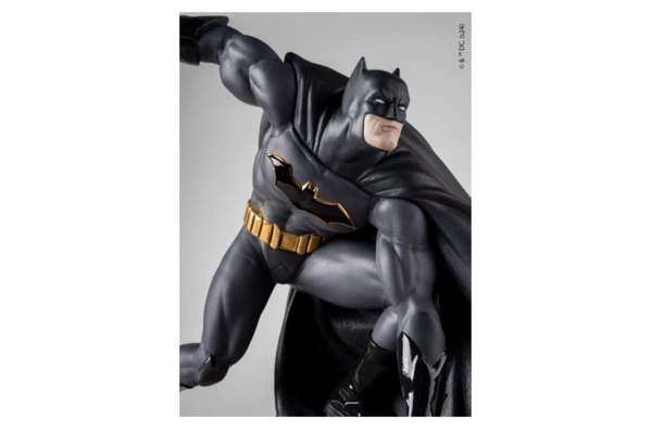 Фигурка Lladro Бэтмен 44х43 см, фарфор, лимитированный выпуск