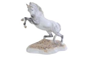 Фигурка Herend Гарцующая Лошадь, фарфор