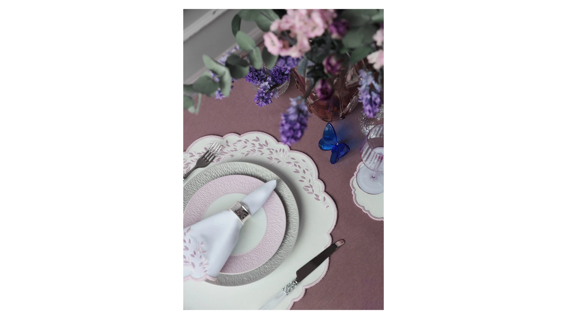 Набор плейсматов Private Decor collection Jardin Mаjоrelle 43 см, 2 шт, экокожа, бело-розовый