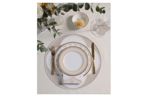 Набор плейсматов Private Decor collection D Oro 43 см, 2 шт, экокожа, бело-бежевый