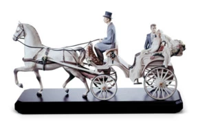 Скульптура Lladro Свадебная прогулка 25х74 см, фарфор
