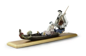 Скульптура Lladro Гондола в Венеции 94х20 см, фарфор