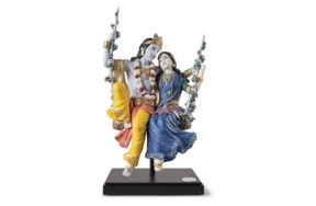 Скульптура Lladro Радха и Кришна на качелях 50 см, фарфор