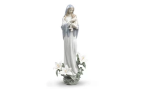 Фигурка Lladro Богоматери с цветами 33 см, фарфор