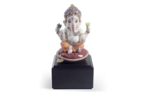 Фигурка Lladro Бал Ганеша 18 см, фарфор