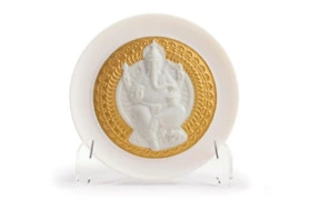 Тарелка декоративная Lladro Бог Ганеша Золотой люстр 10 см, фарфор