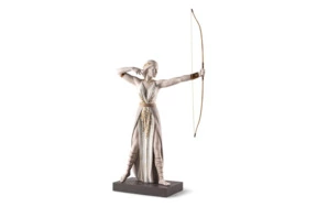 Скульптура Lladro Диана 87 см, фарфор