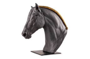 Скульптура Lladro Эквинус 40х21 см, фарфор