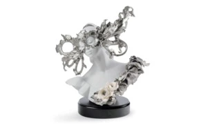 Скульптура Lladro Фантазия карнавала 45 см, серебряной люстр