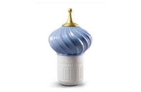 Свеча башенная Lladro 1001 свет Непоколебимый дух 13 см, лавондовая