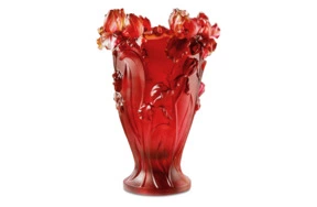 Ваза Decor de Table Pate de Verre Cristal Ирисы 32 см, хрустальное тесто, янтарно-красная, п/к