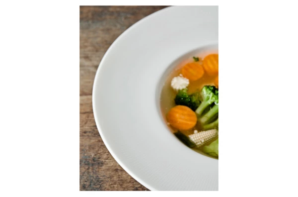 Тарелка суповая Decor de table Плиссе 24,6 см, фарфор костяной