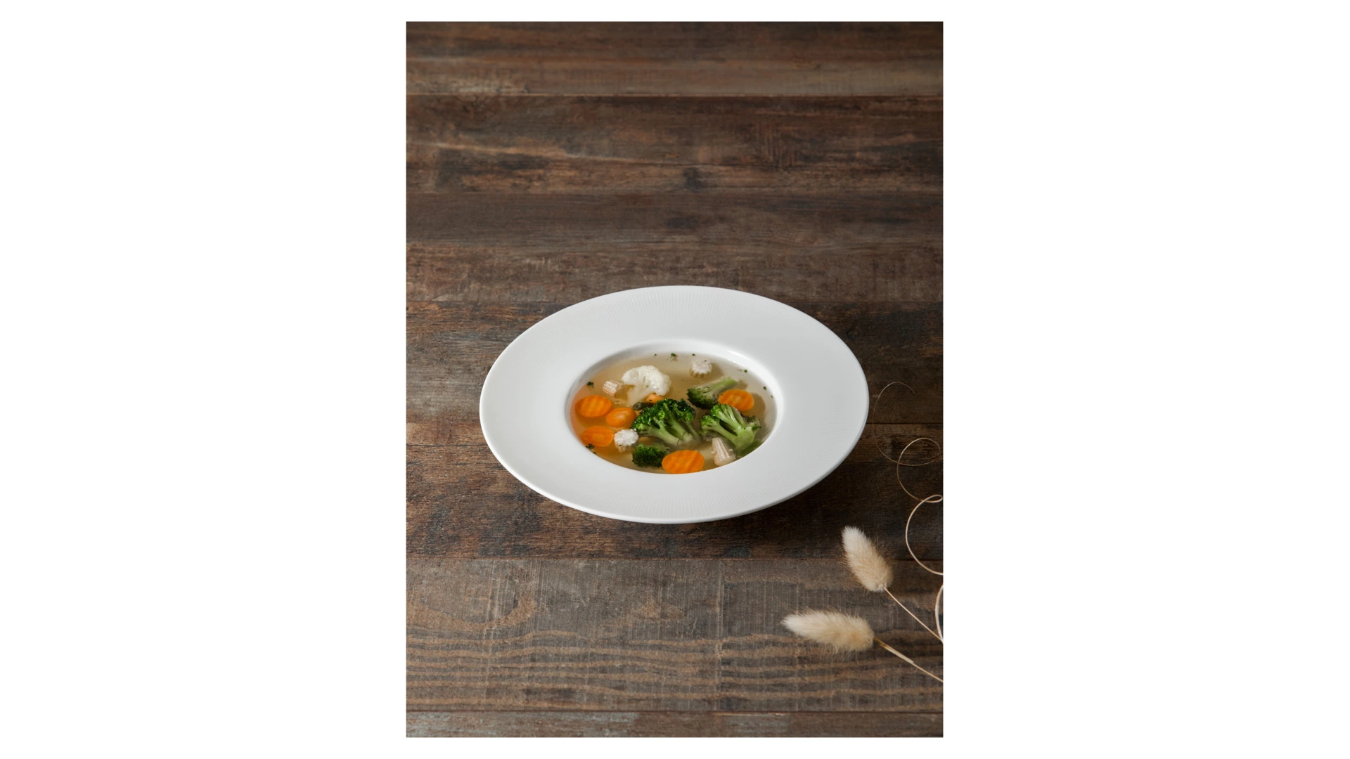 Тарелка суповая Decor de table Плиссе 24,6 см, фарфор костяной