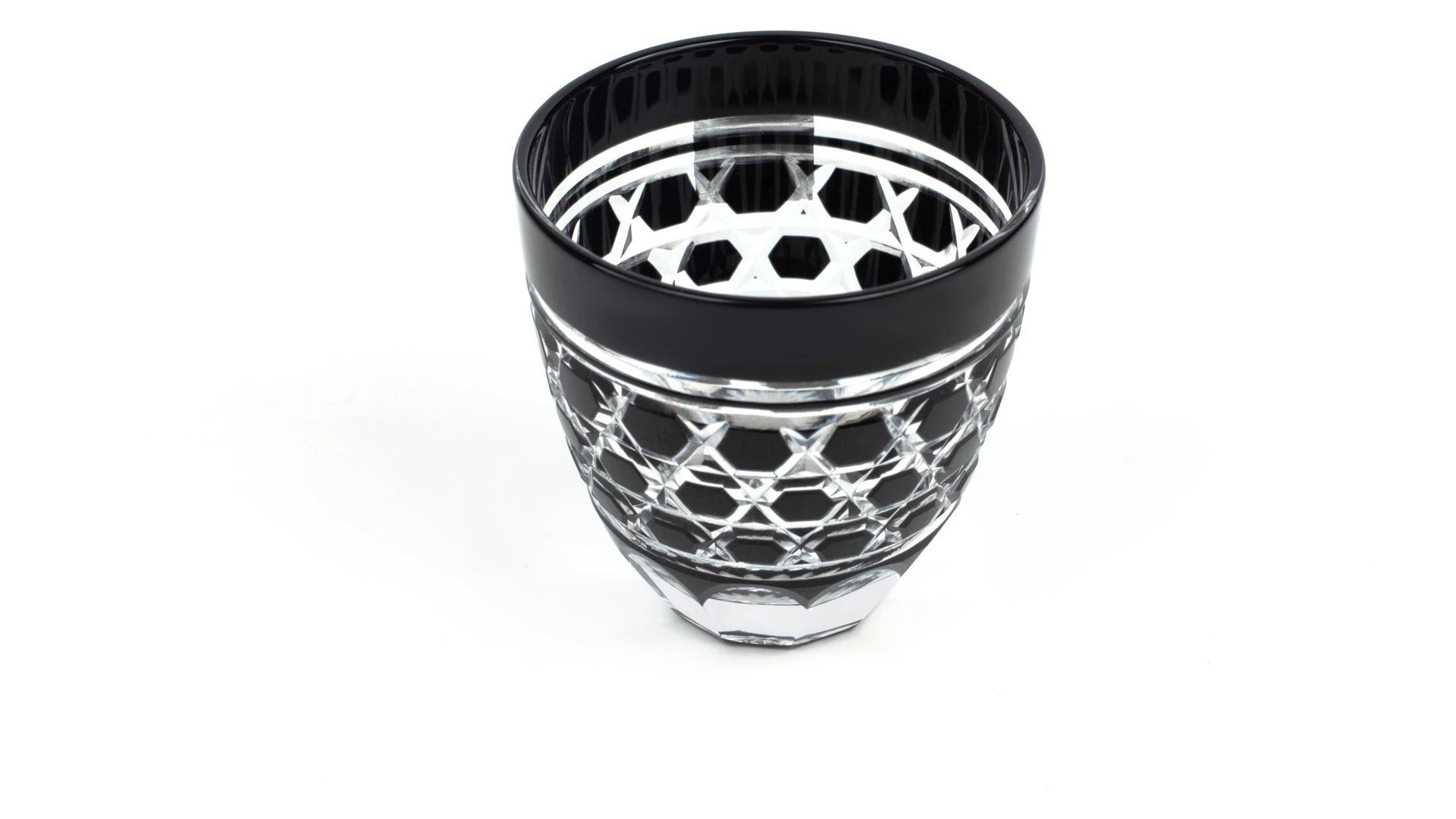 Рюмка с шестиугольным плетением Tajima Glass 75 мл, стекло, черная, деревянная коробка