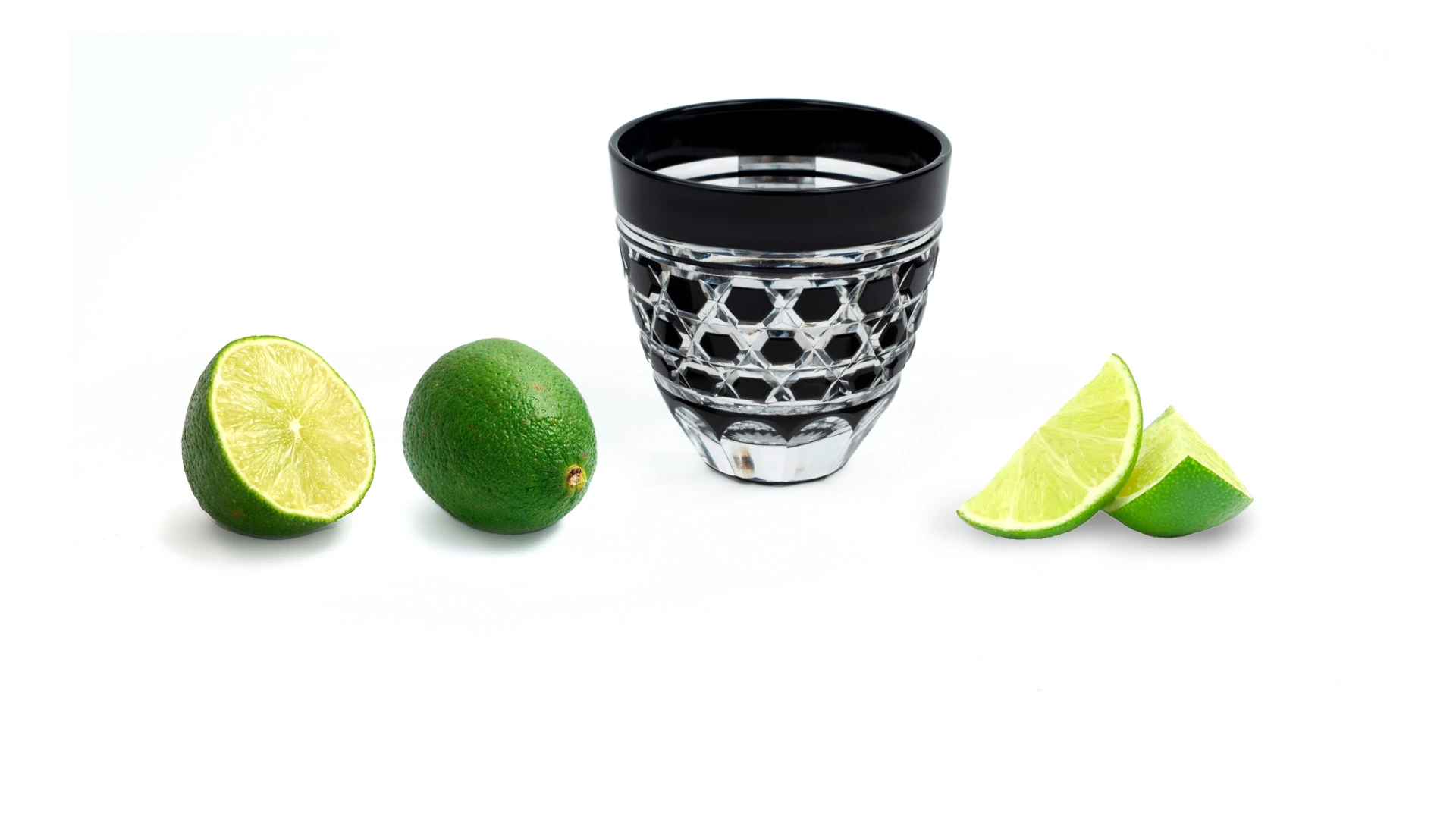 Рюмка с шестиугольным плетением Tajima Glass 75 мл, стекло, черная, деревянная коробка