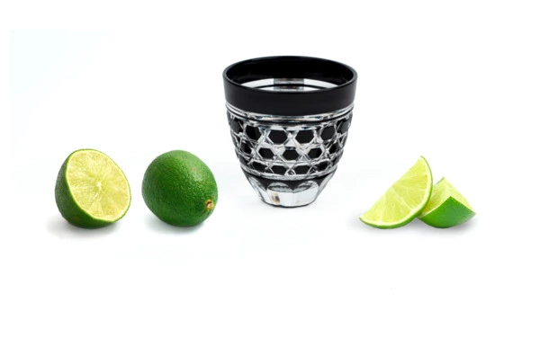 Рюмка с шестиугольным плетением Tajima Glass 75 мл, стекло, черная, деревянная коробка