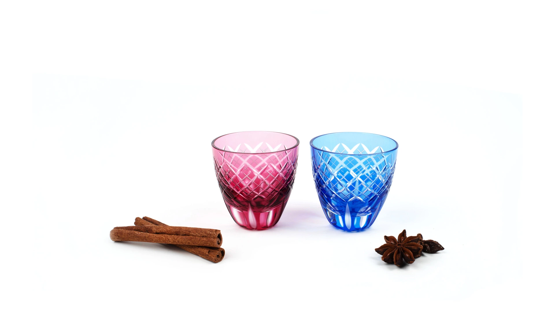 Набор рюмок с узором Tajima Glass Ярай 75 мл, 2 шт, стекло, в деревянной коробке