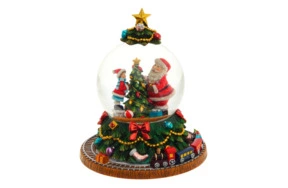 Снежный шар музыкальный Remeco Дед Мороз и девочка 9,5 см, полимер, стекло