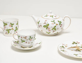 60 лет легендарной коллекции Wild Strawberry от Wedgwood